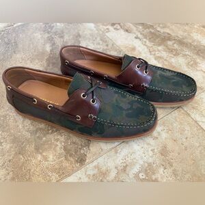 ✨New Republic Men’s Camo Boat Shoes✨